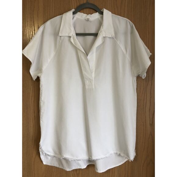 Amandi Tops - Amandi Blouse M White Split Neck Short Sleeve Frayed Hem! Tencel!